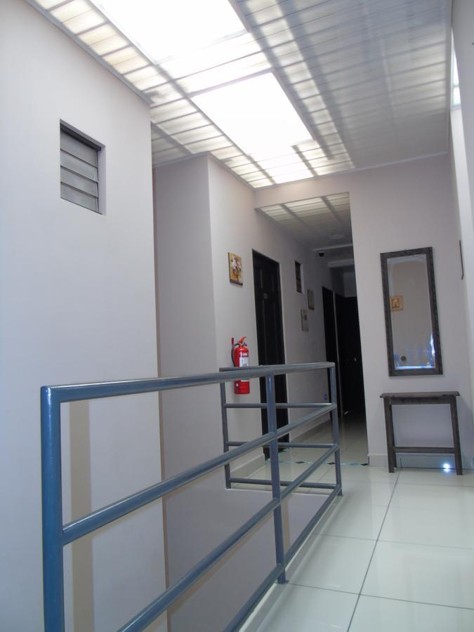 Hotel El Descanso *