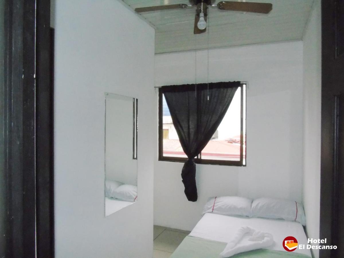 El Descanso Hotel